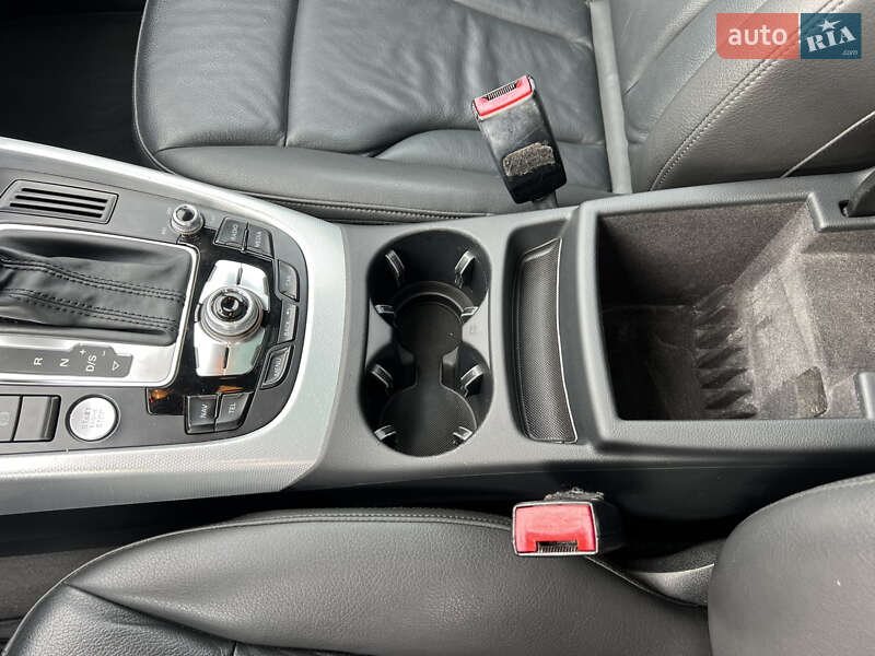 Внедорожник / Кроссовер Audi Q5 2014 в Киеве