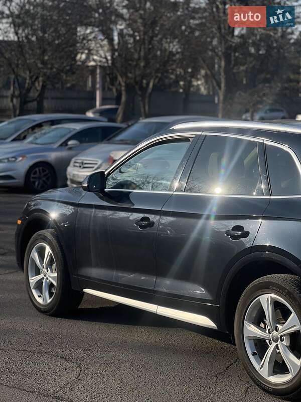 Внедорожник / Кроссовер Audi Q5 2019 в Самборе фото 6 Внедорожник / Кроссовер Audi Q5 2019 в Самборе