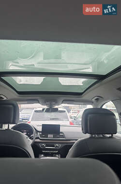 Внедорожник / Кроссовер Audi Q5 2022 в 