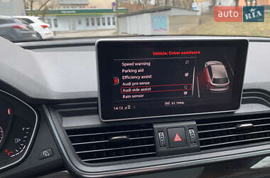 Внедорожник / Кроссовер Audi Q5 2018 в 