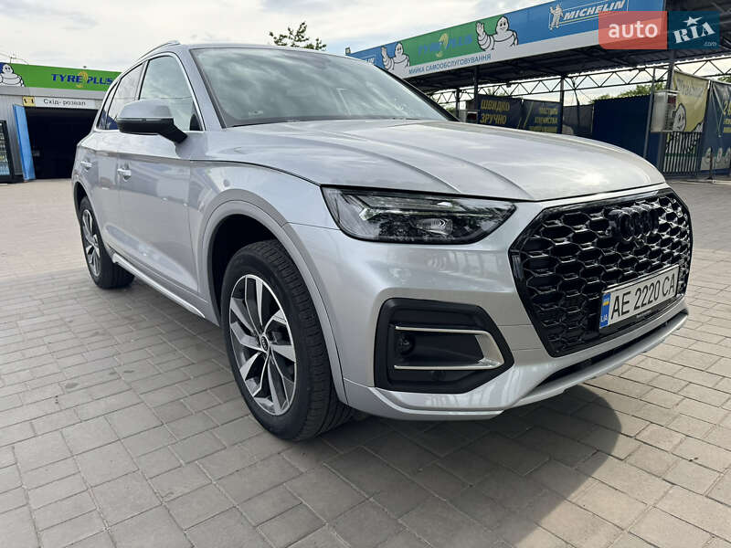 Внедорожник / Кроссовер Audi Q5 2021 в Кривом Роге