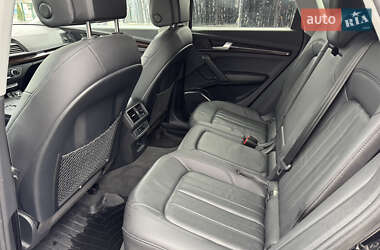 Внедорожник / Кроссовер Audi Q5 2019 в 