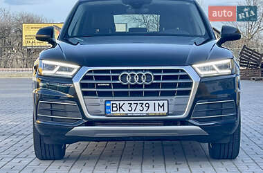 Внедорожник / Кроссовер Audi Q5 2019 в 