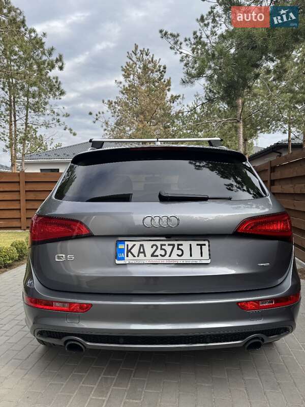 Внедорожник / Кроссовер Audi Q5 2015 в Киеве