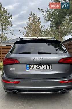 Внедорожник / Кроссовер Audi Q5 2015 в 