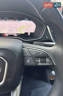 Внедорожник / Кроссовер Audi Q5 2020 в 