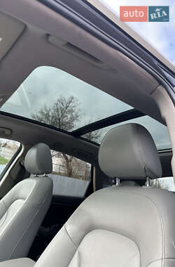 Внедорожник / Кроссовер Audi Q5 2010 в 