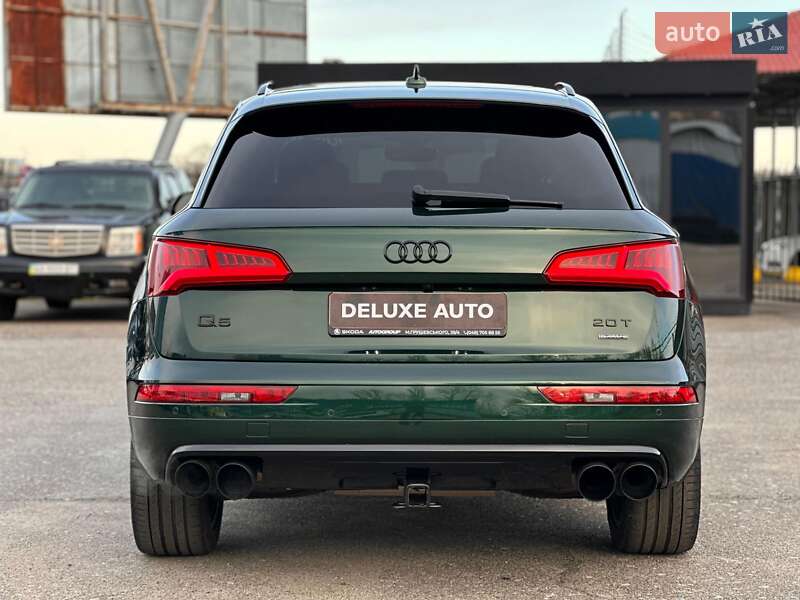 Внедорожник / Кроссовер Audi Q5 2017 в Киеве