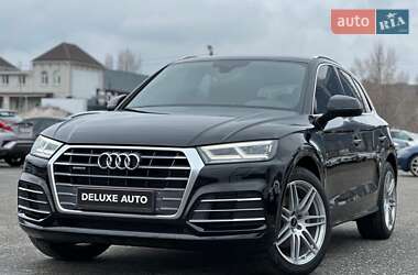 Внедорожник / Кроссовер Audi Q5 2017 в 