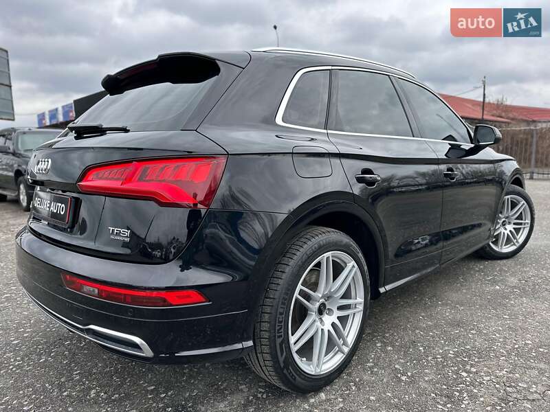 Внедорожник / Кроссовер Audi Q5 2017 в Киеве