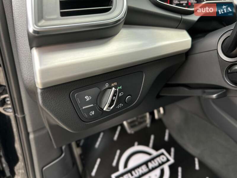 Внедорожник / Кроссовер Audi Q5 2017 в Киеве