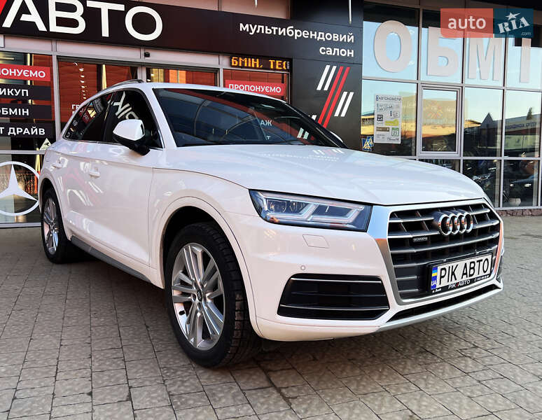 Внедорожник / Кроссовер Audi Q5 2019 в Львове