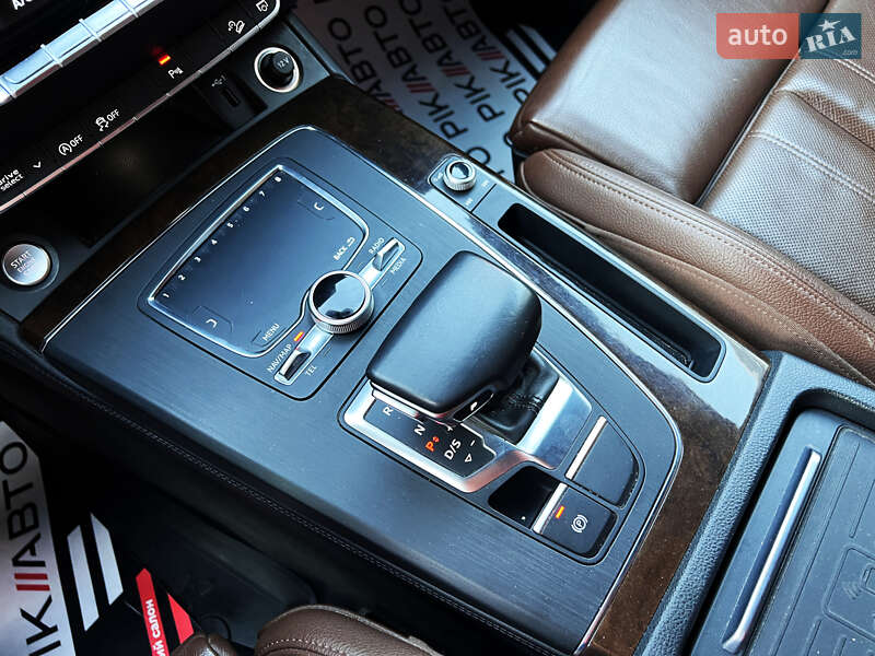 Внедорожник / Кроссовер Audi Q5 2019 в Львове