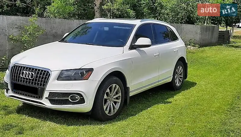 Внедорожник / Кроссовер Audi Q5 2016 в 