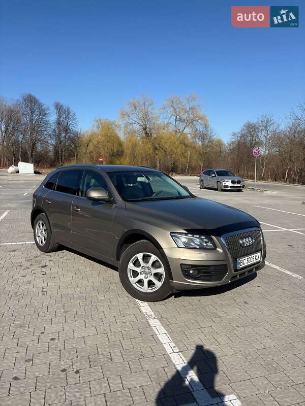 Внедорожник / Кроссовер Audi Q5 2009 в Львове