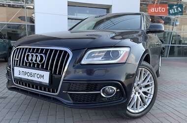 Внедорожник / Кроссовер Audi Q5 2016 в 