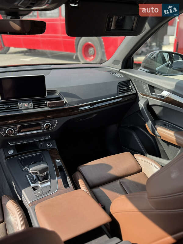 Внедорожник / Кроссовер Audi Q5 2019 в Луцке