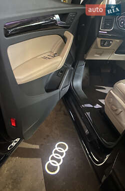 Позашляховик / Кросовер Audi Q5 2018 в 