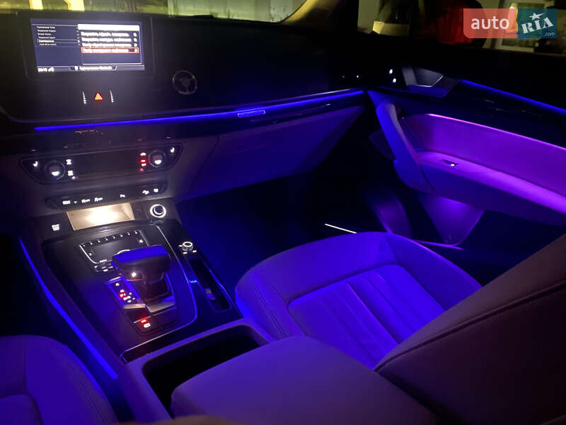 Внедорожник / Кроссовер Audi Q5 2018 в Львове фото 38 Внедорожник / Кроссовер Audi Q5 2018 в Львове