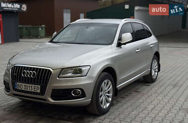 Внедорожник / Кроссовер Audi Q5 2016 в 