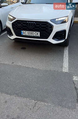 Внедорожник / Кроссовер Audi Q5 2022 в 