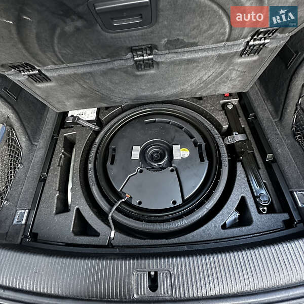 Внедорожник / Кроссовер Audi Q5 2018 в Луцке