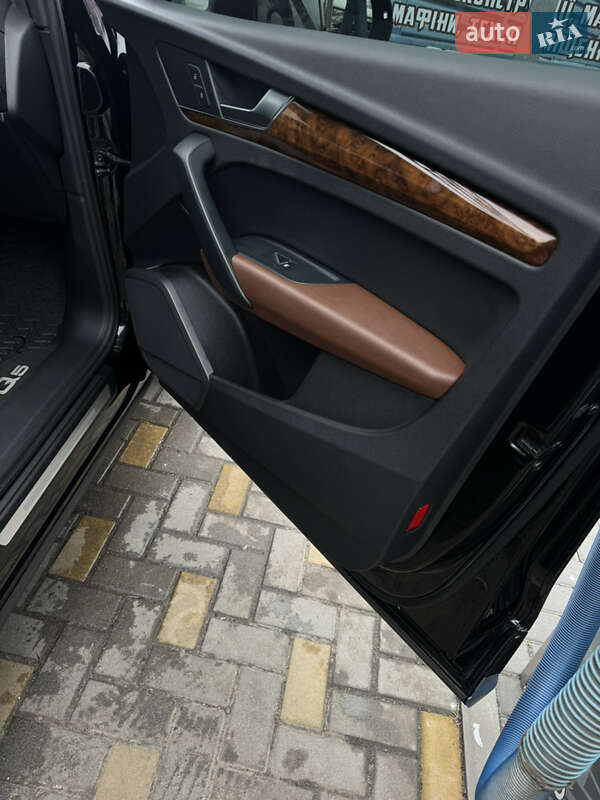 Позашляховик / Кросовер Audi Q5 2017 в Вінниці