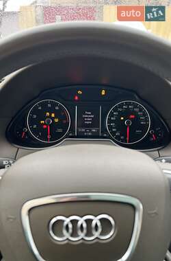Внедорожник / Кроссовер Audi Q5 2012 в 