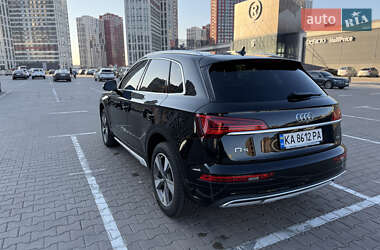 Внедорожник / Кроссовер Audi Q5 2022 в 