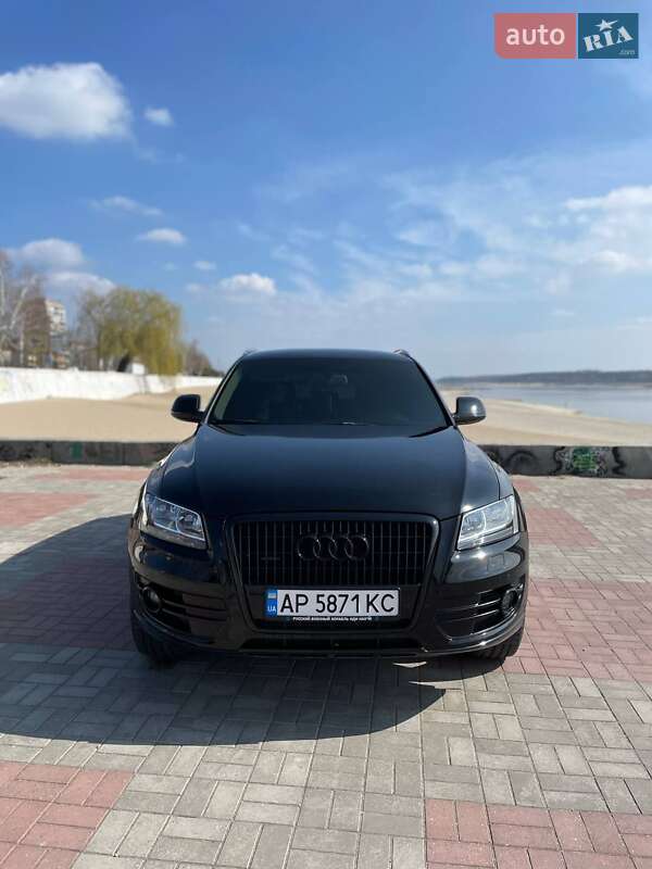 Внедорожник / Кроссовер Audi Q5 2011 в Запорожье