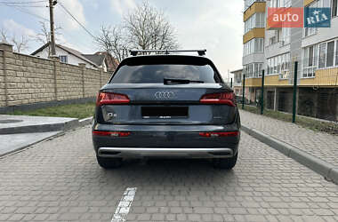 Внедорожник / Кроссовер Audi Q5 2019 в 
