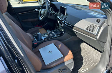 Внедорожник / Кроссовер Audi Q5 2019 в 