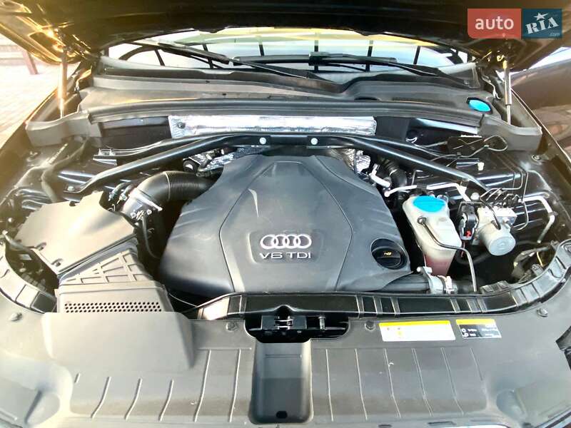 Внедорожник / Кроссовер Audi Q5 2014 в Киеве