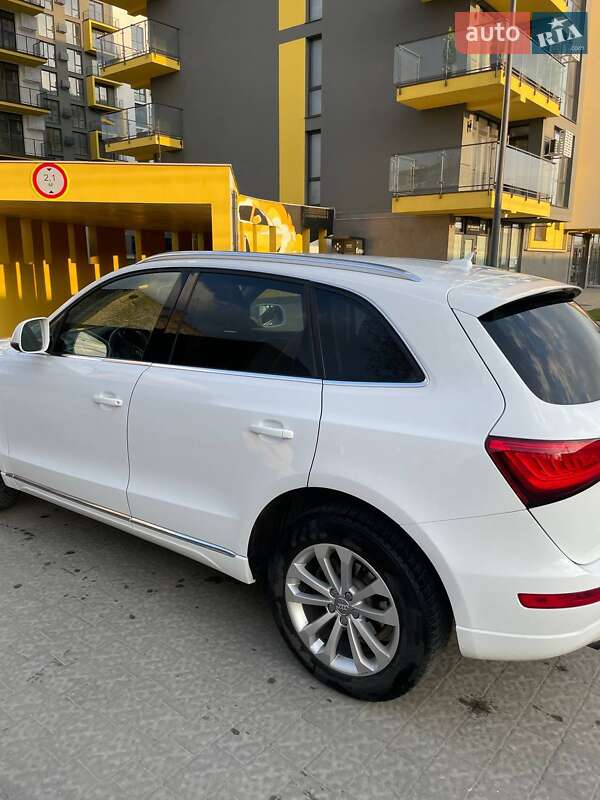 Внедорожник / Кроссовер Audi Q5 2012 в Львове