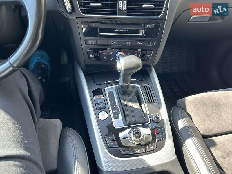 Внедорожник / Кроссовер Audi Q5 2014 в Киеве