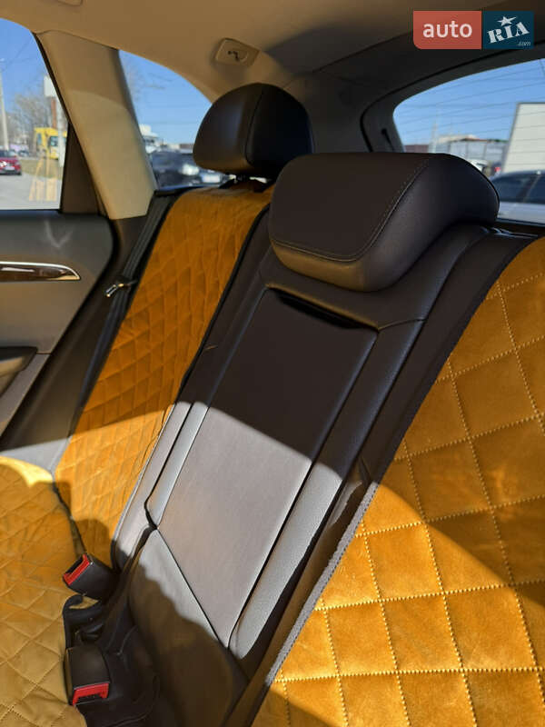 Внедорожник / Кроссовер Audi Q5 2010 в Тернополе фото 5 Внедорожник / Кроссовер Audi Q5 2010 в Тернополе