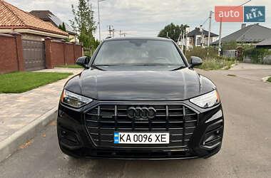 Внедорожник / Кроссовер Audi Q5 2020 в 