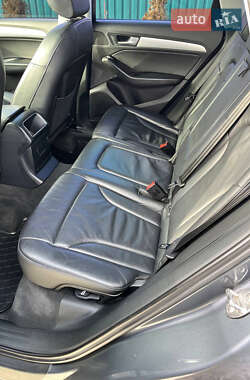 Внедорожник / Кроссовер Audi Q5 2013 в 