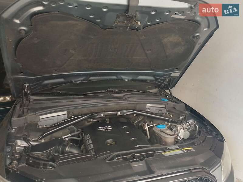 Внедорожник / Кроссовер Audi Q5 2014 в Ивано-Франковске