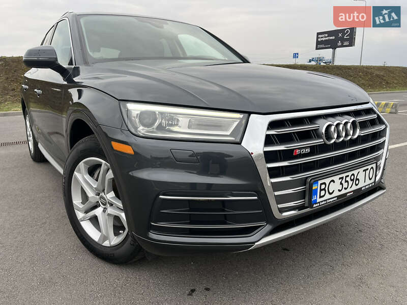 Внедорожник / Кроссовер Audi Q5 2019 в 