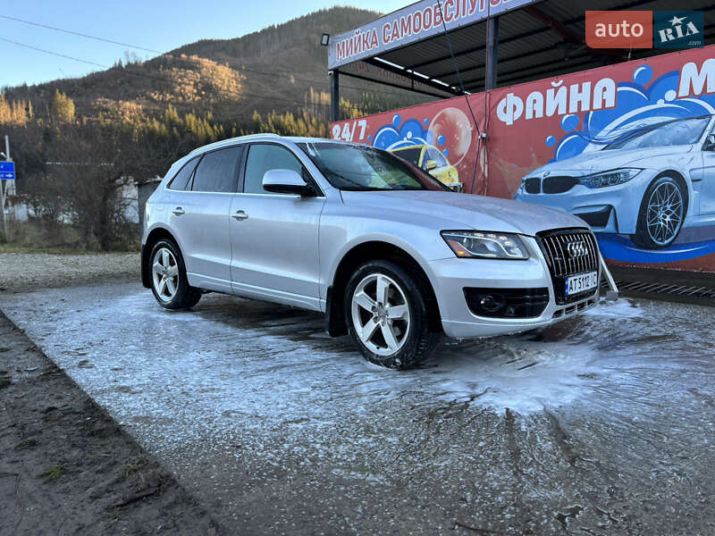 Внедорожник / Кроссовер Audi Q5 2010 в Верховине