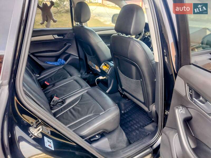 Позашляховик / Кросовер Audi Q5 2012 в Житомирі фото 7 Позашляховик / Кросовер Audi Q5 2012 в Житомирі