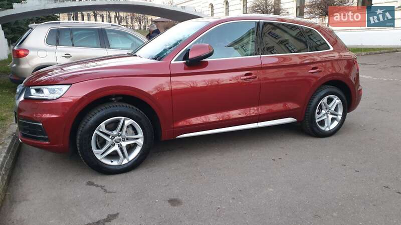 Внедорожник / Кроссовер Audi Q5 2018 в Львове фото 2 Внедорожник / Кроссовер Audi Q5 2018 в Львове