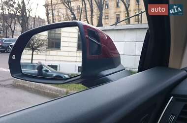 Позашляховик / Кросовер Audi Q5 2018 в 