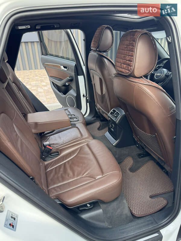 Внедорожник / Кроссовер Audi Q5 2015 в Виннице