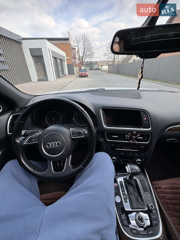 Внедорожник / Кроссовер Audi Q5 2015 в Виннице