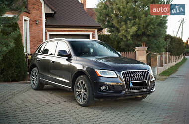 Внедорожник / Кроссовер Audi Q5 2015 в 