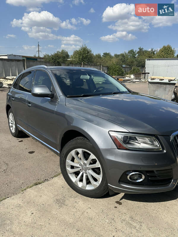 Внедорожник / Кроссовер Audi Q5 2012 в Шептицькому