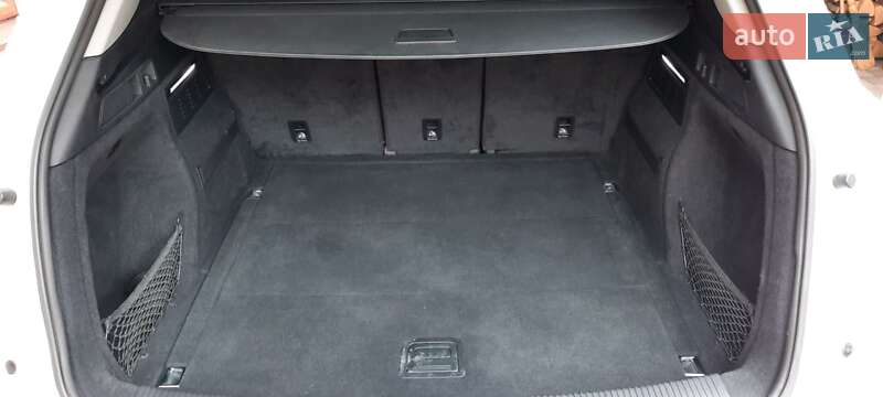 Позашляховик / Кросовер Audi Q5 2017 в Львові