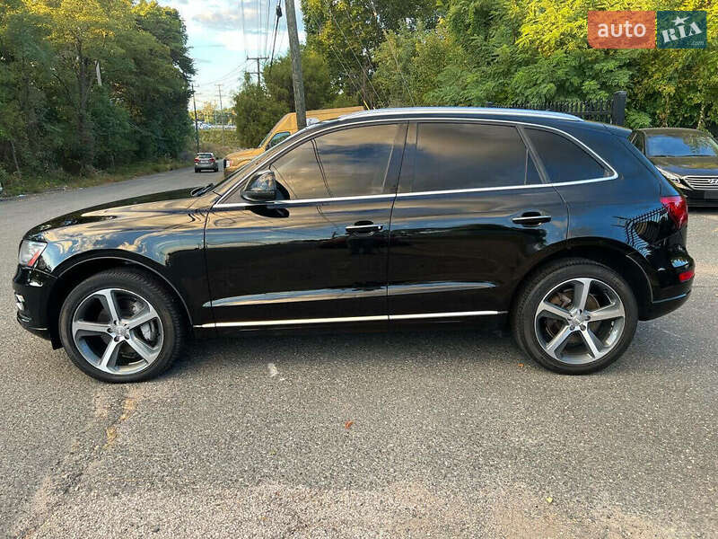 Позашляховик / Кросовер Audi Q5 2015 в Львові